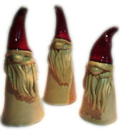 Tomte keramik mellan
